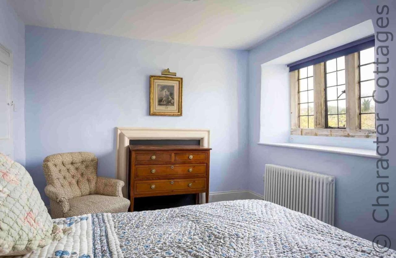 Shenley Villa Broadwell  Luaran gambar